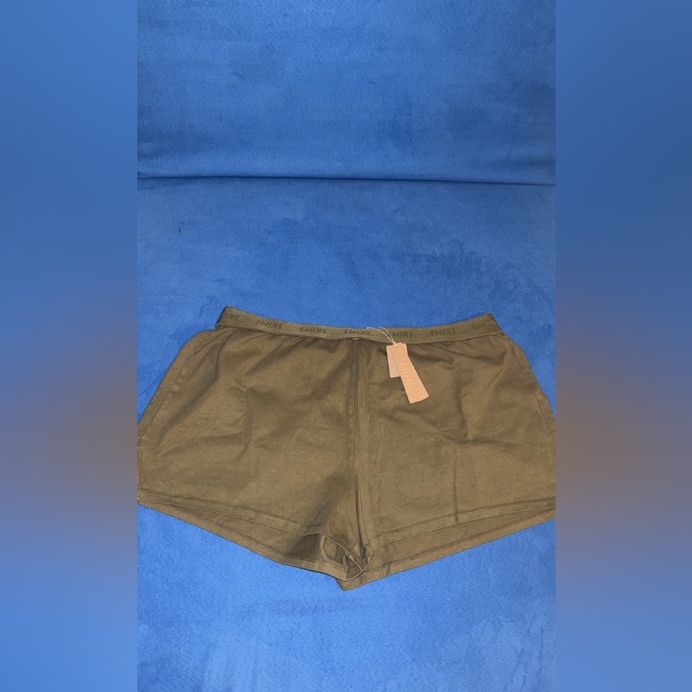 SKIMS OUTDOOR SHORT